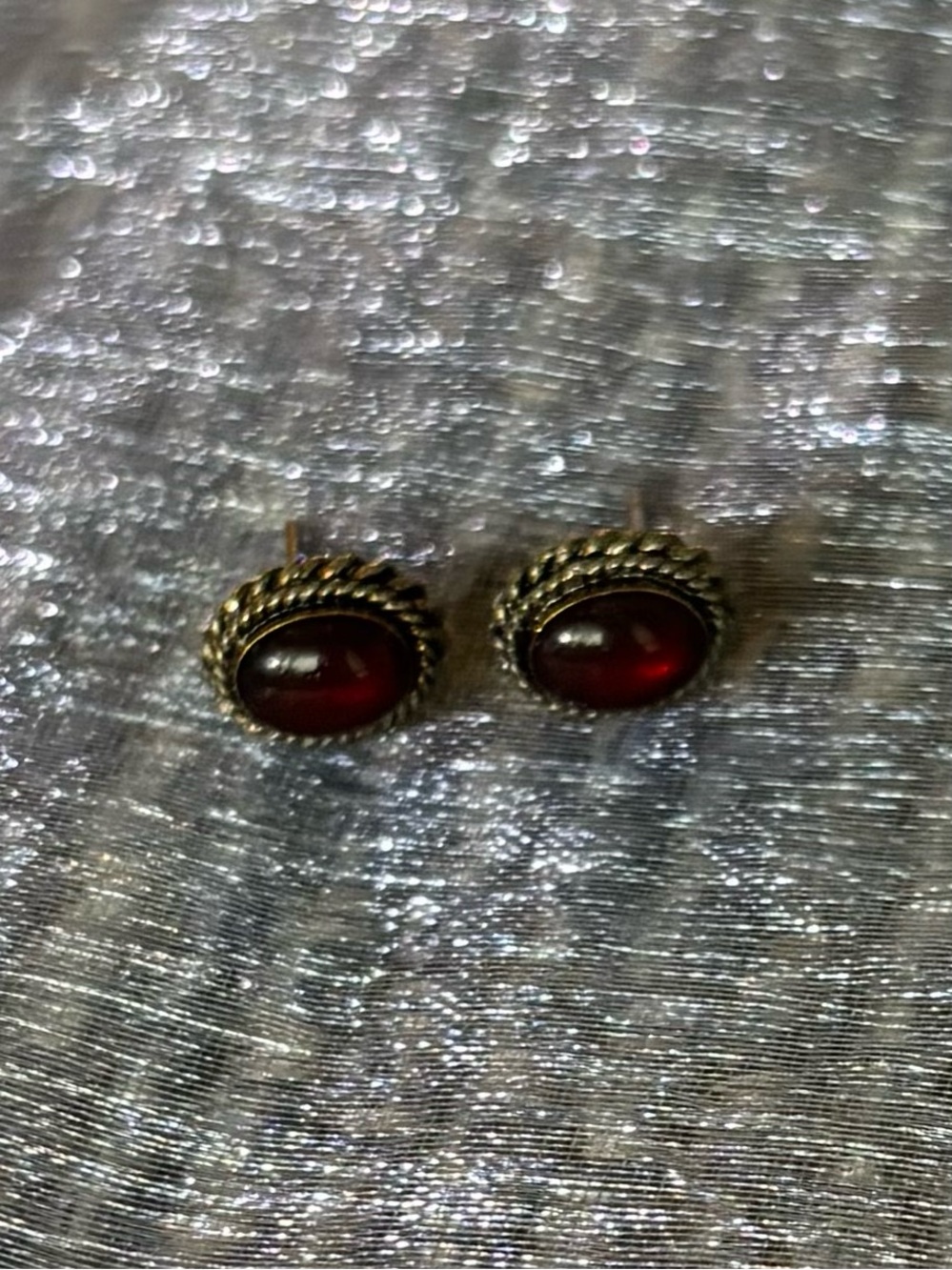 Vintage Deep Red Cabochon Pierced Stud Earrings - Twisted Rope Border